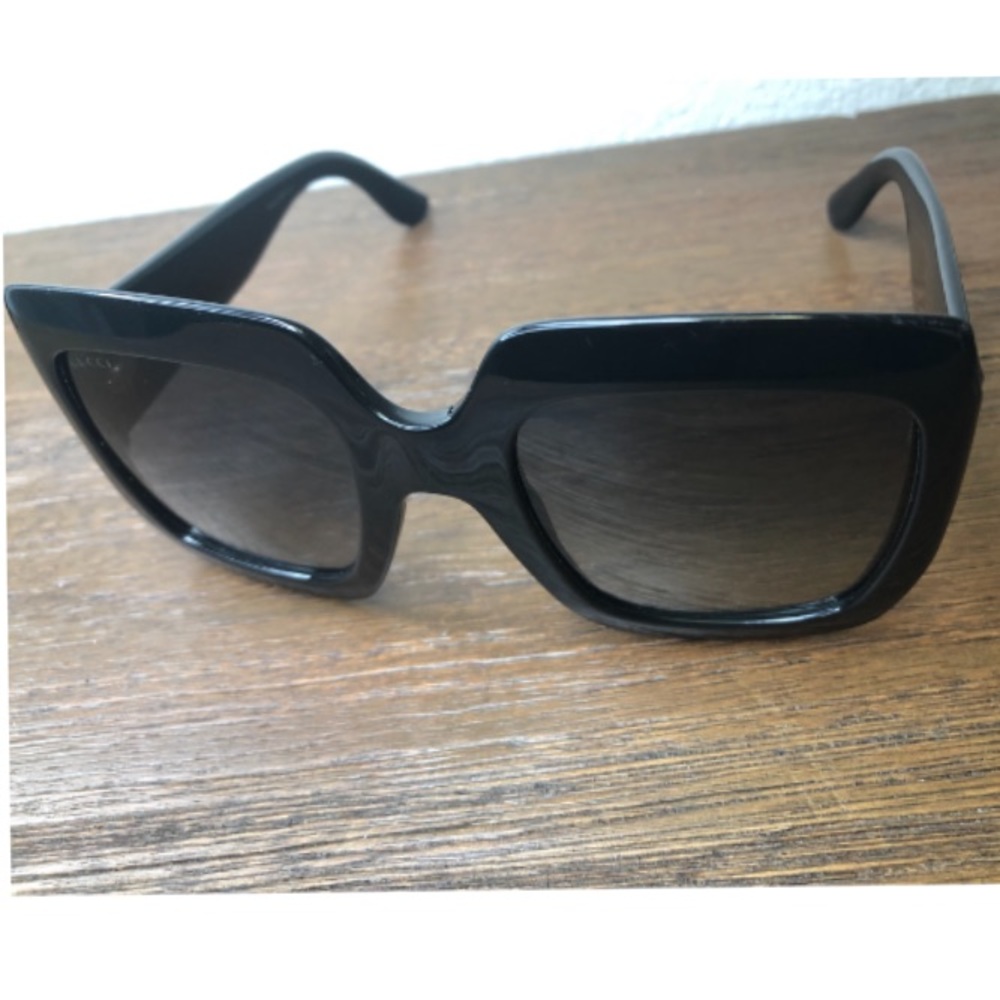 Gucci 54mm Oversized Square Sunglasses - Picture 2 of 8